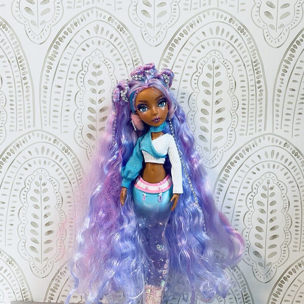 Mermaze Mermaidz Winter Waves Harmonique Mermaid Fashion Doll
